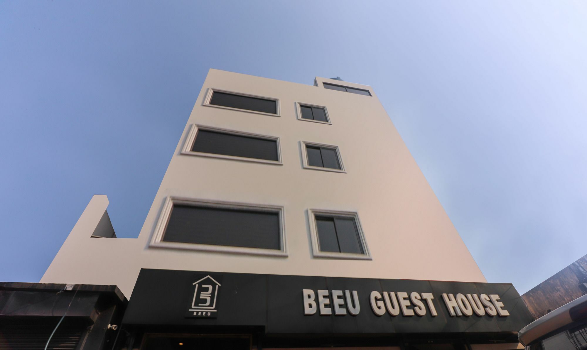 Capital O 8318 Beeu Guest House Liluāh Kültér fotó