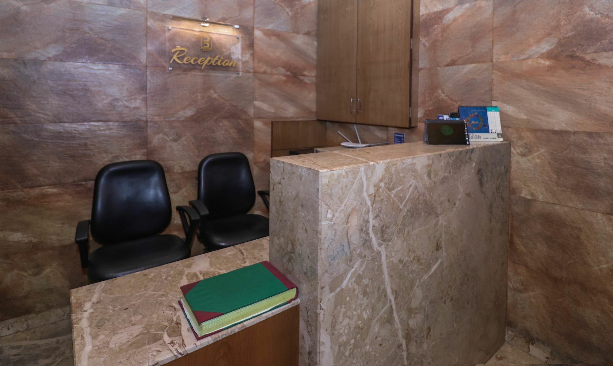 Capital O 8318 Beeu Guest House Liluāh Kültér fotó